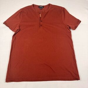 Express Men's Short Sleeve Henley in Rust